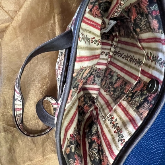 Longaberger Small Tote - Picture 3 of 16